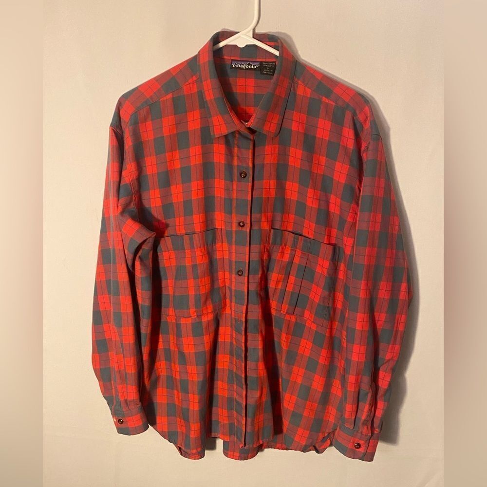 Patagonia Size Large Red Blue Plaid Double Front Pocket Button Front Shirt READ
